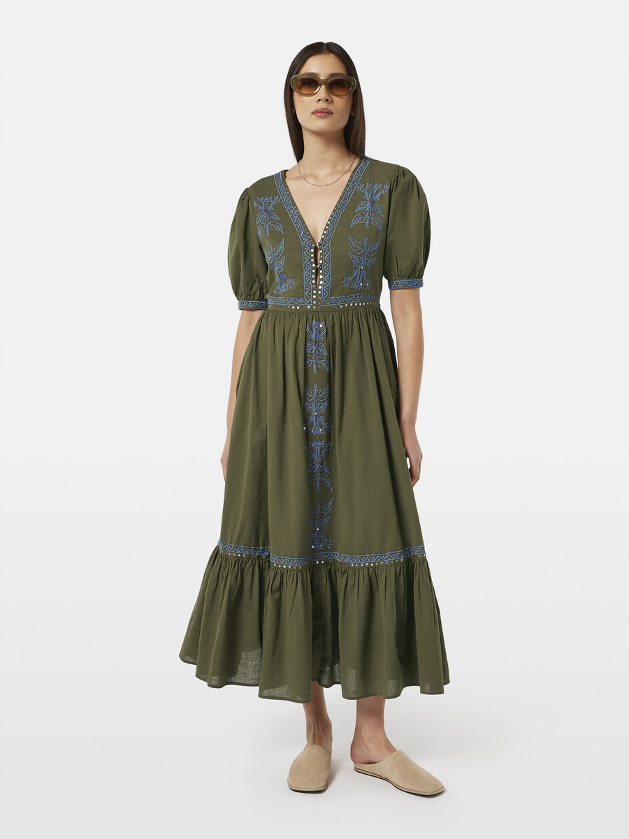 besticktes maxikleid