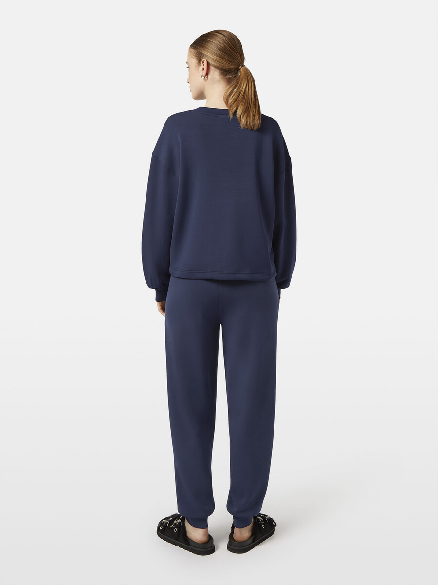 modal-sweatshirt mit v-ausschnitt