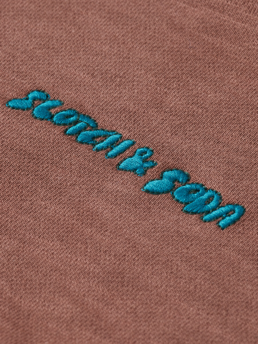 hoodie mit leuchtturm-motiv vorder- und rückseite