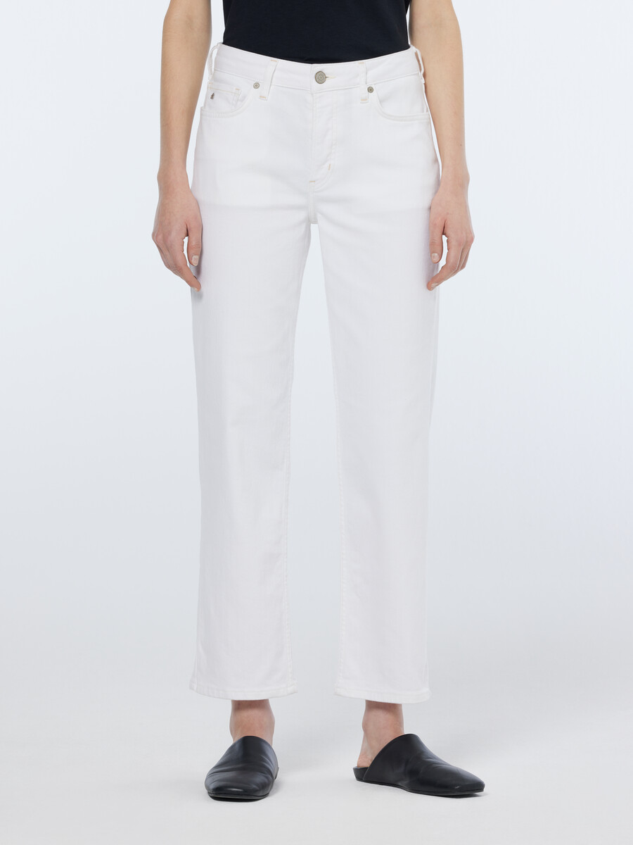 essentials — the sky straight jeans cool white