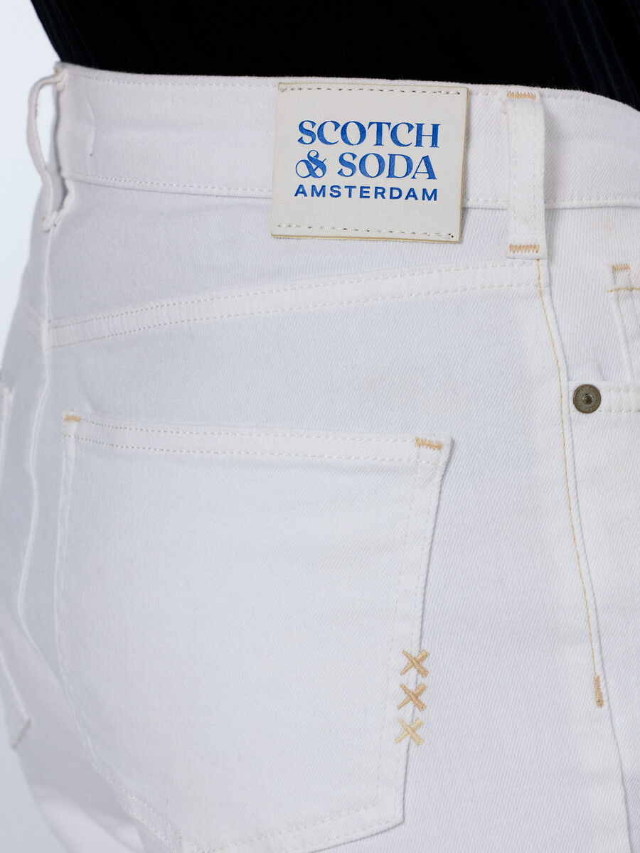 essentials — the sky straight jeans cool white