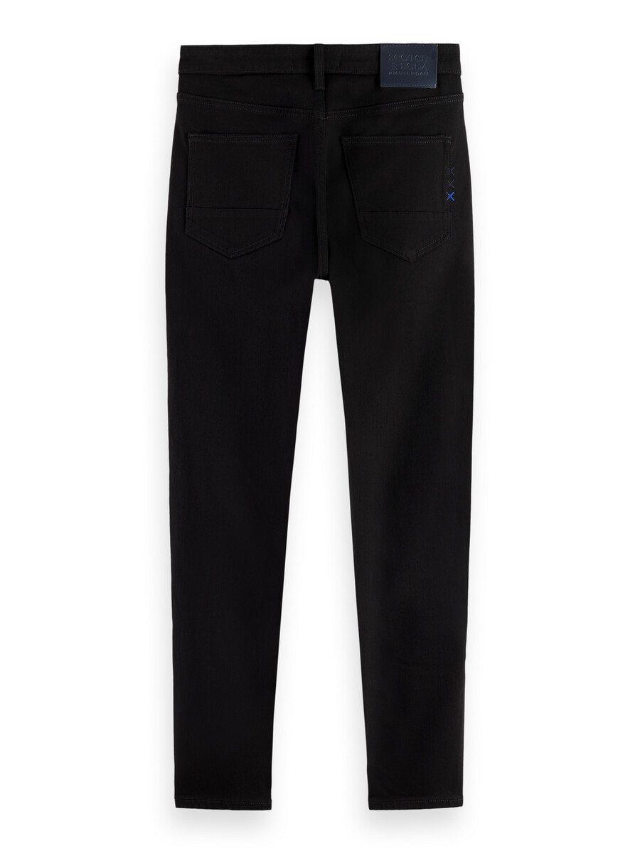 essentials — skim skinny jeans stay black