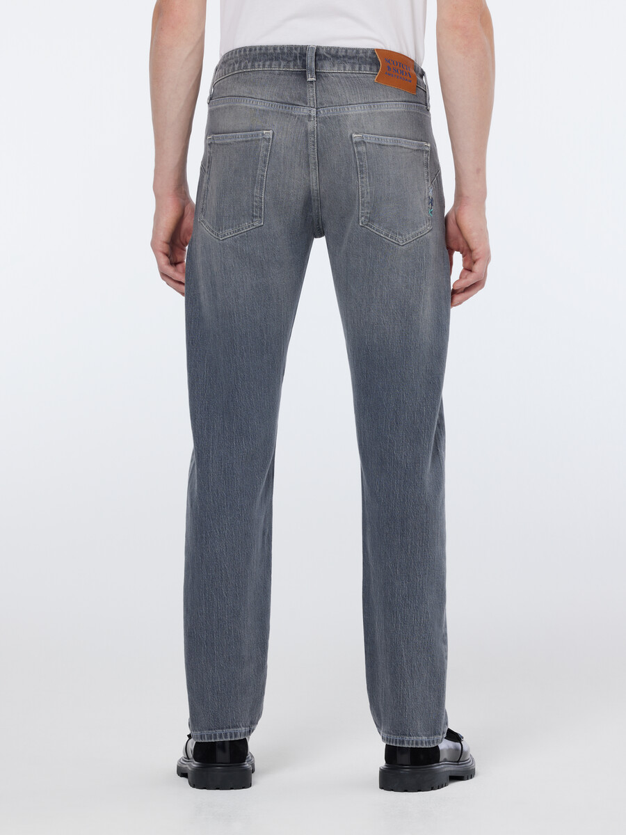 die zee straight fit jeans out of town