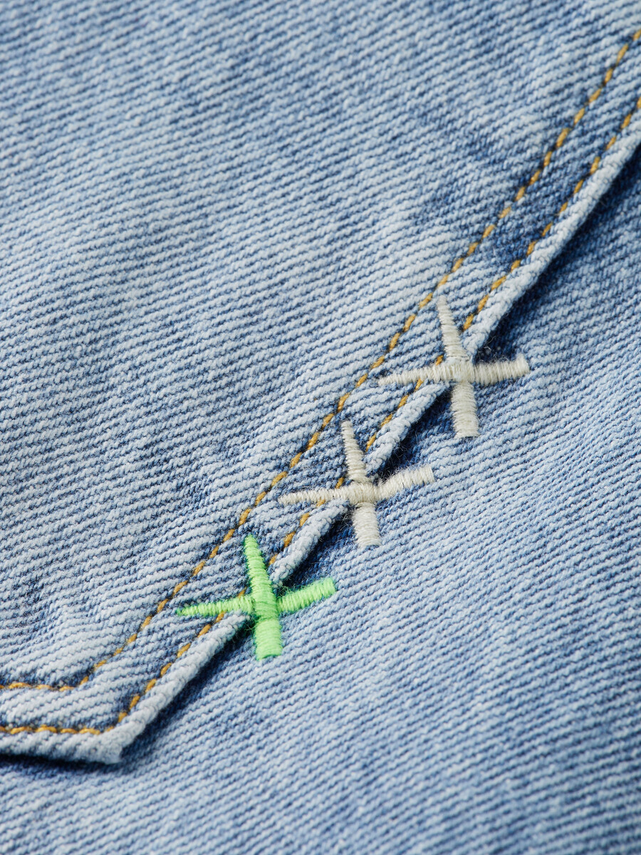 dean loose taper jeans all tied up