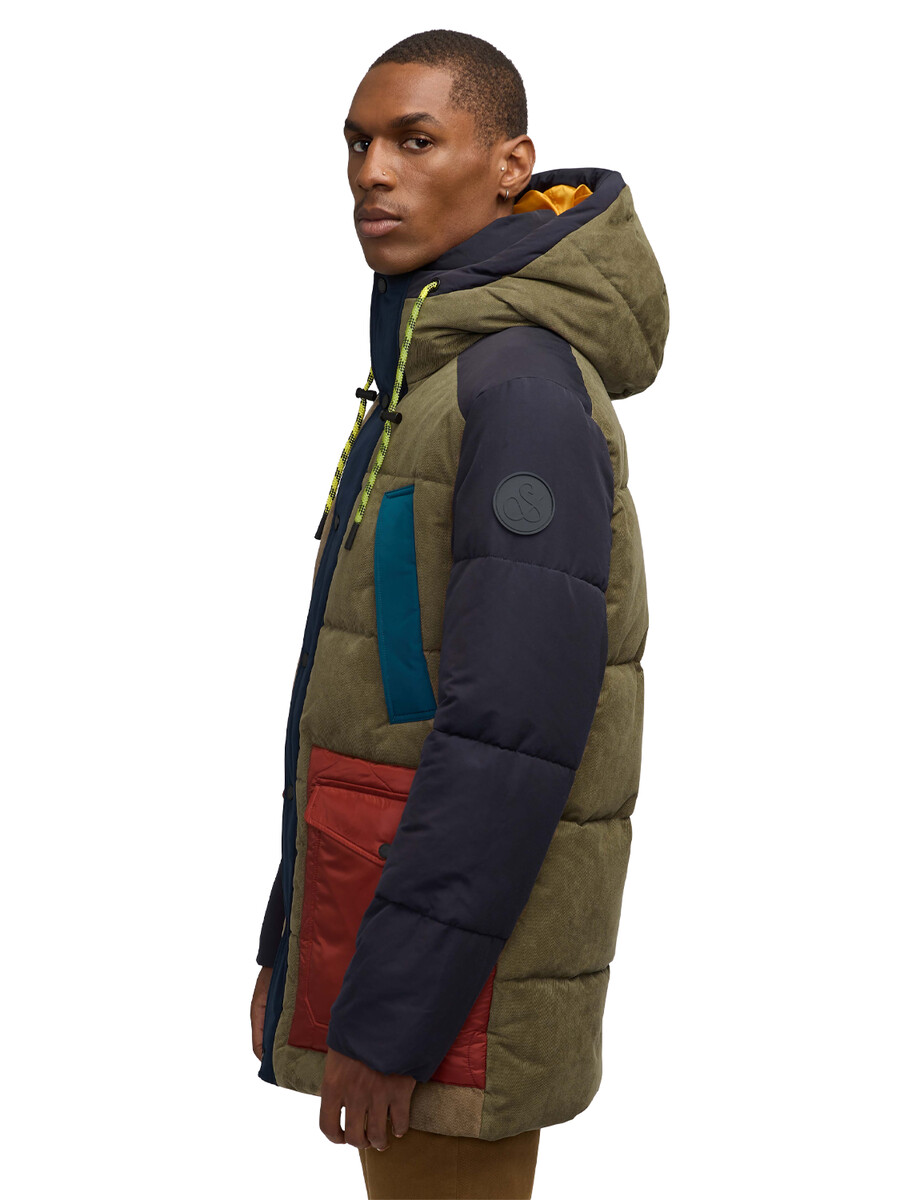 arza mixed media steppparka