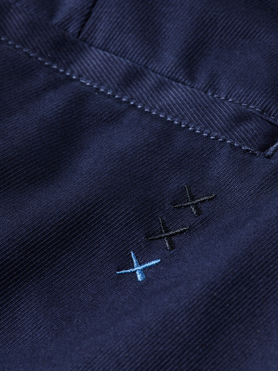 chino aus geradem baumwoll-twill
