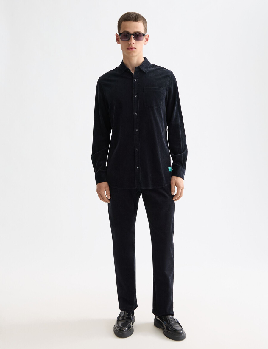 die zee-straight-pants aus farbigem cord