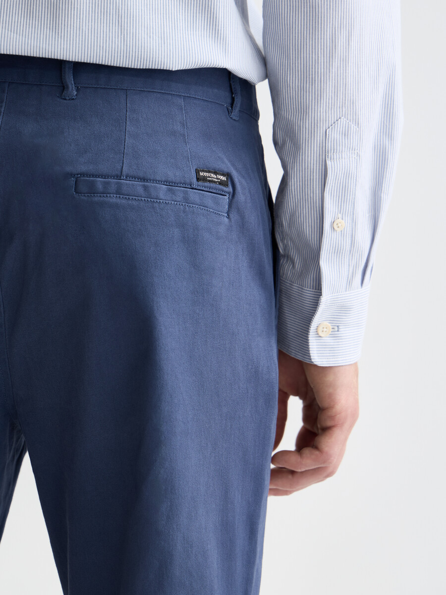 seasonal core stuart stretch cotton blend twill chino