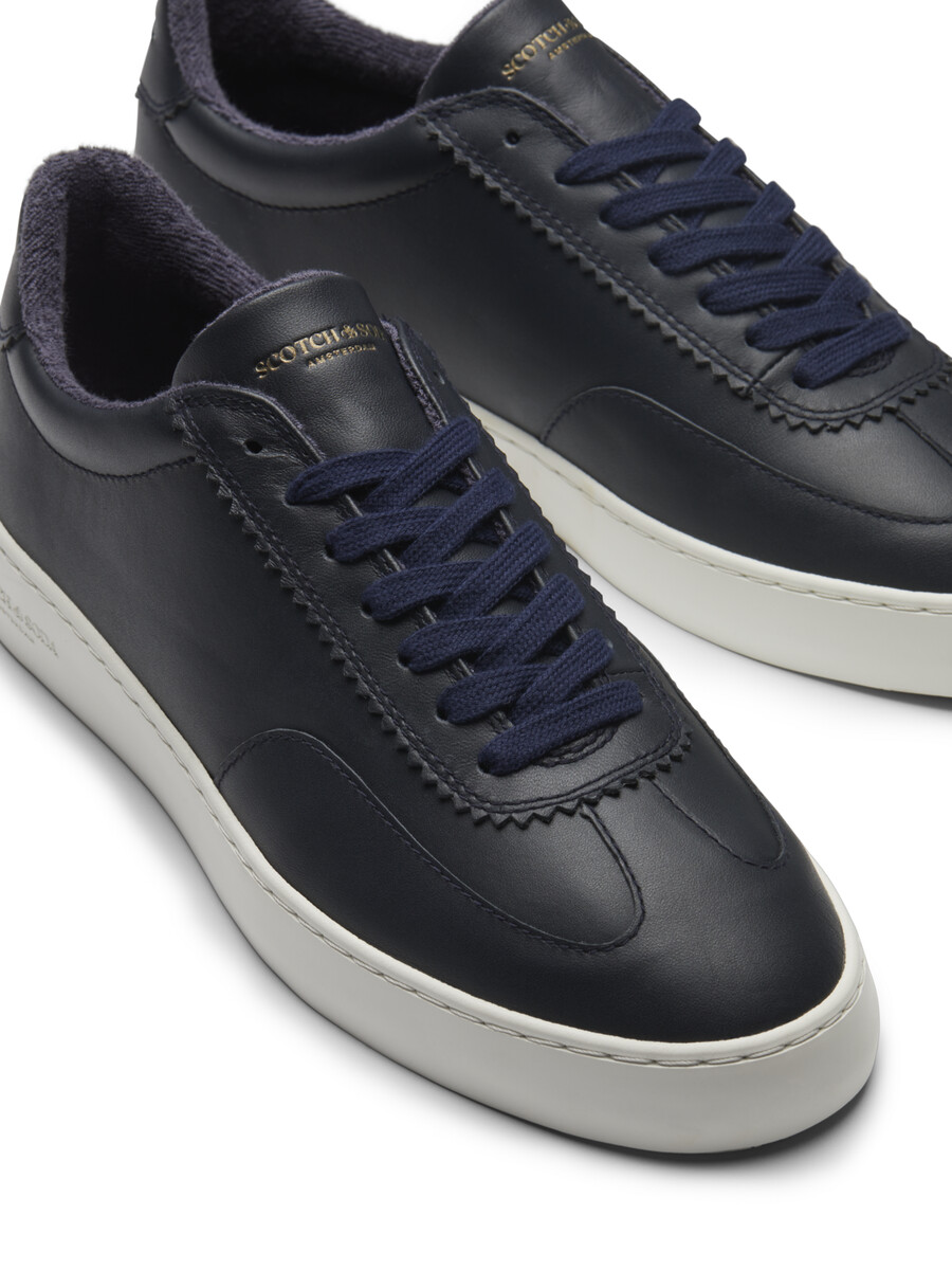 plakka leder-sneaker