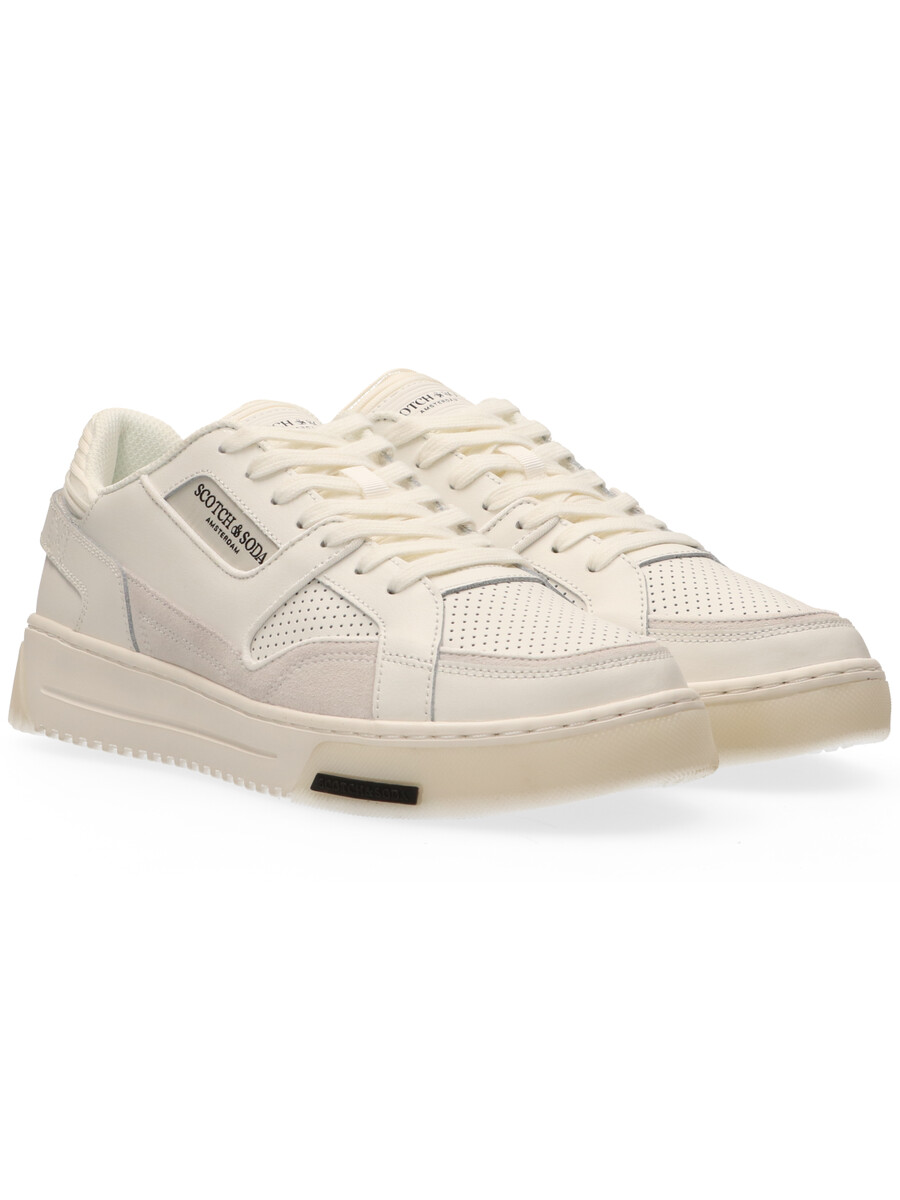 neue cup-sneaker