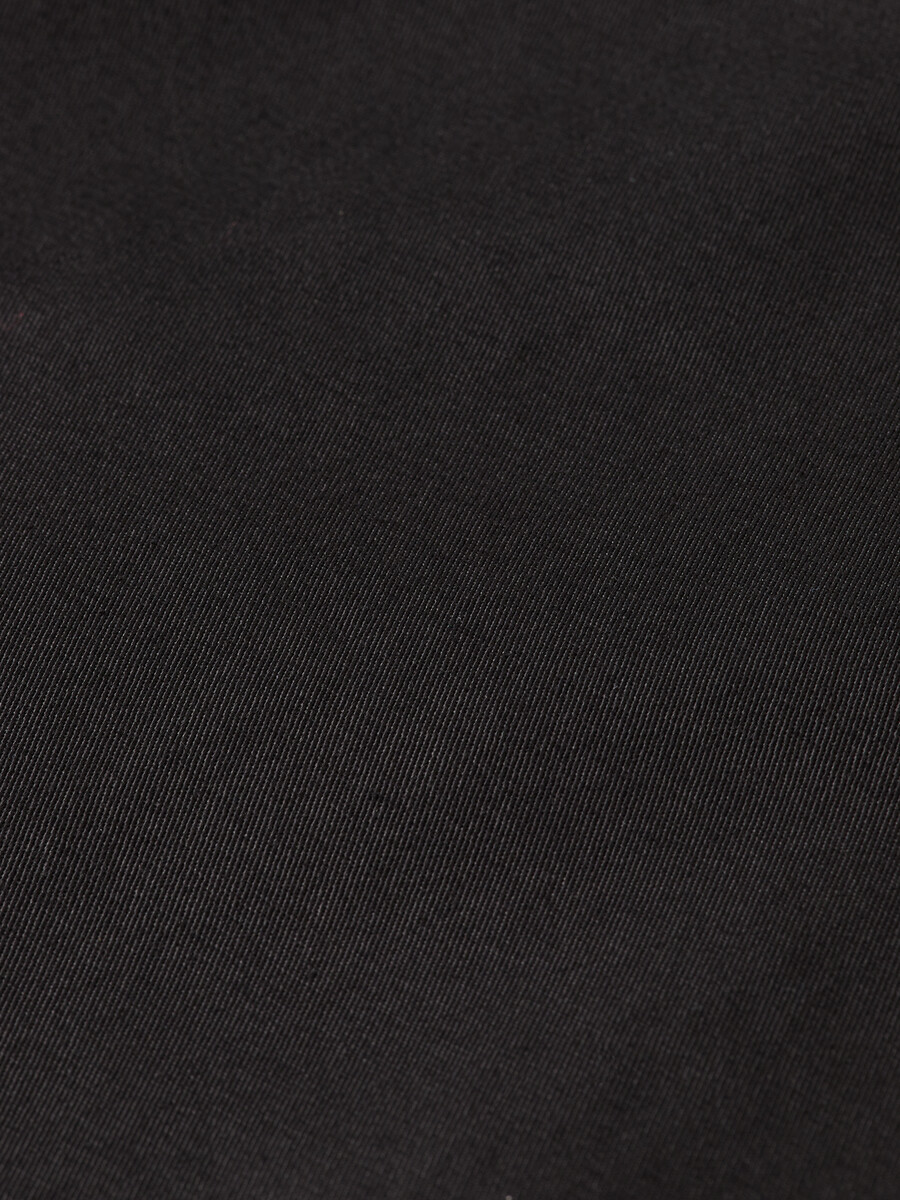 essentials — abbott chino short