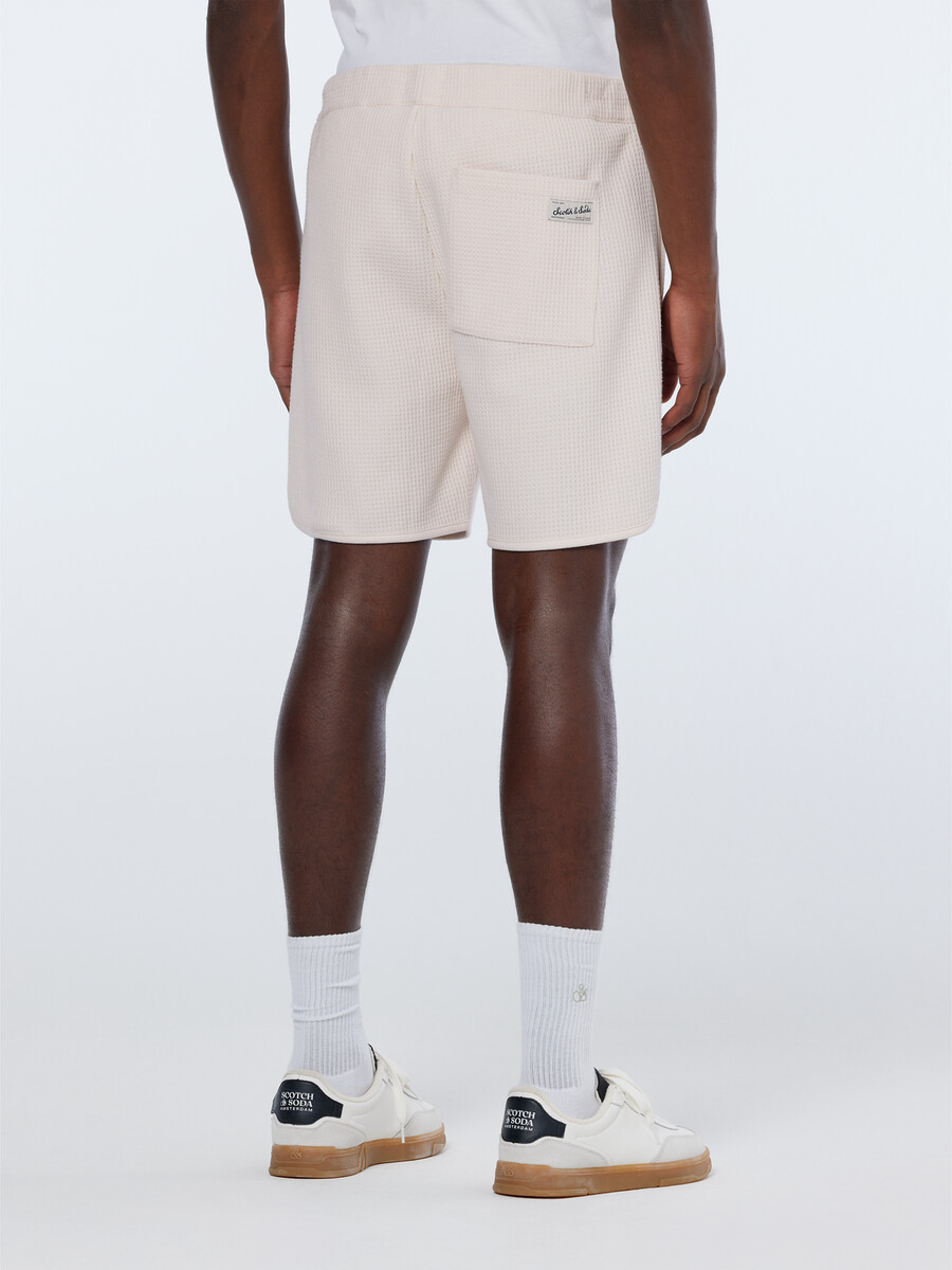 sportliche bermuda-shorts mit lockerer passform und waffelstruktur