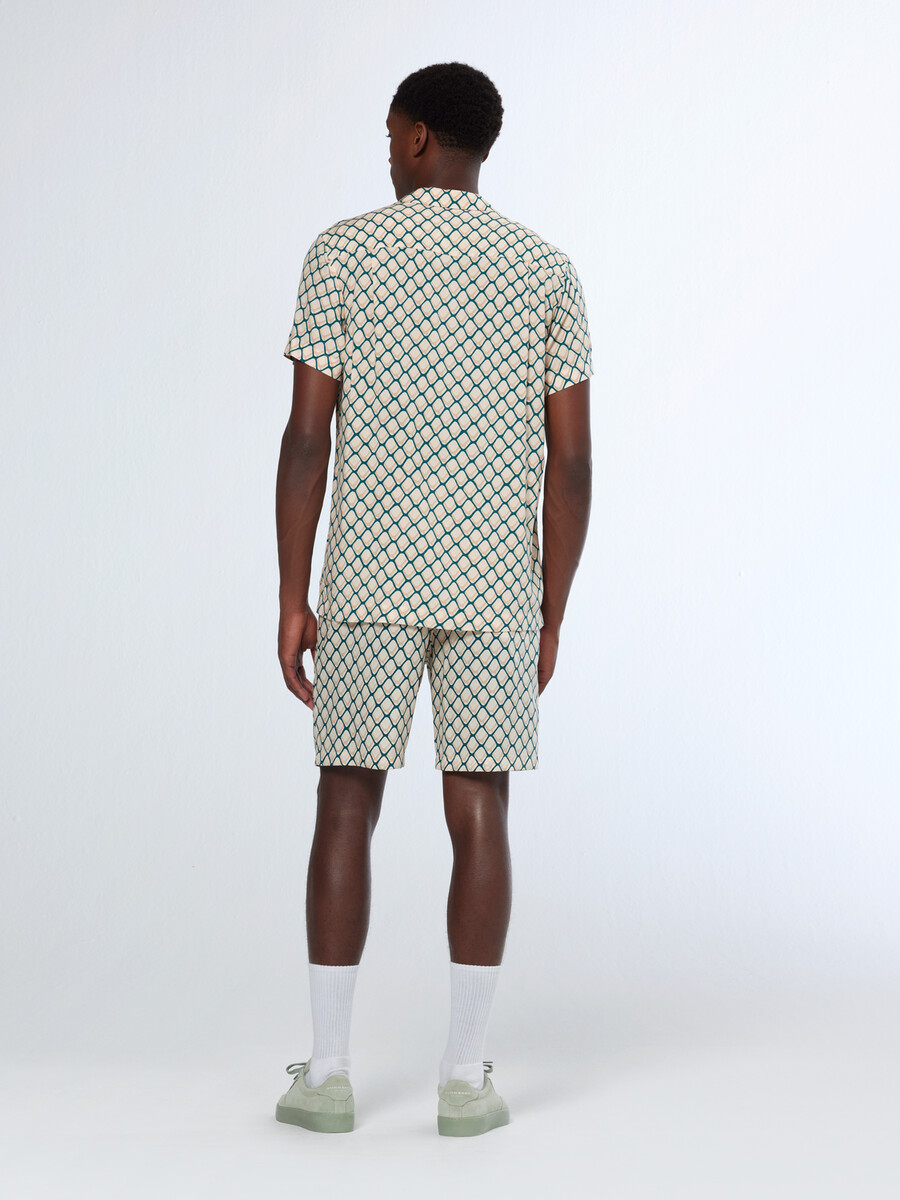 fave tennis bedruckte bermuda-shorts mit lockerer passform