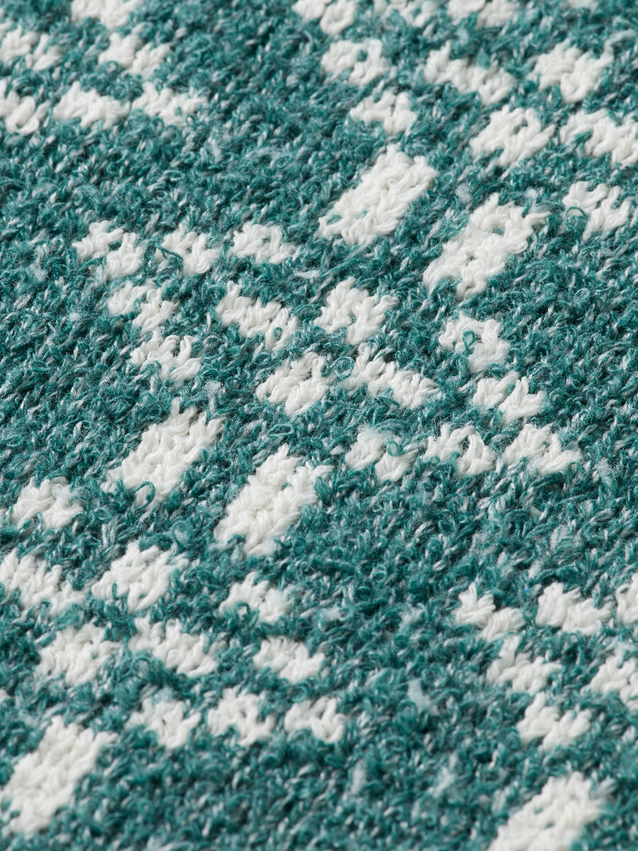 jacquard-rundhalsausschnitt mit extra tiefen schultern