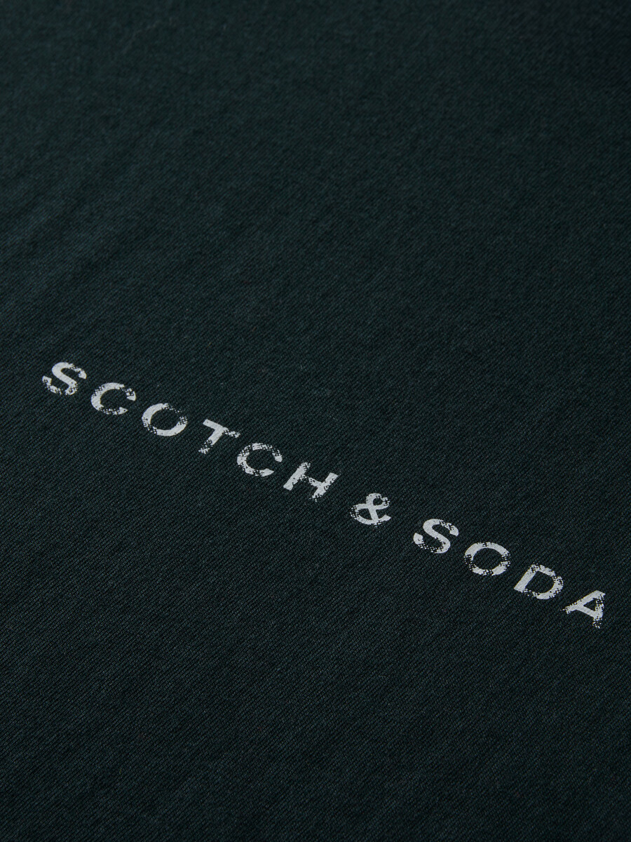 essentials — logo-t-shirt