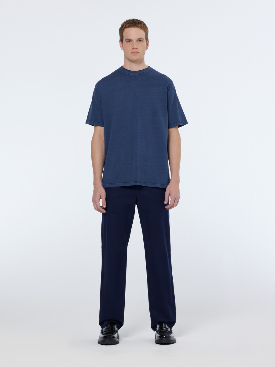 stückgefärbtes t-shirt mit lockerer passform