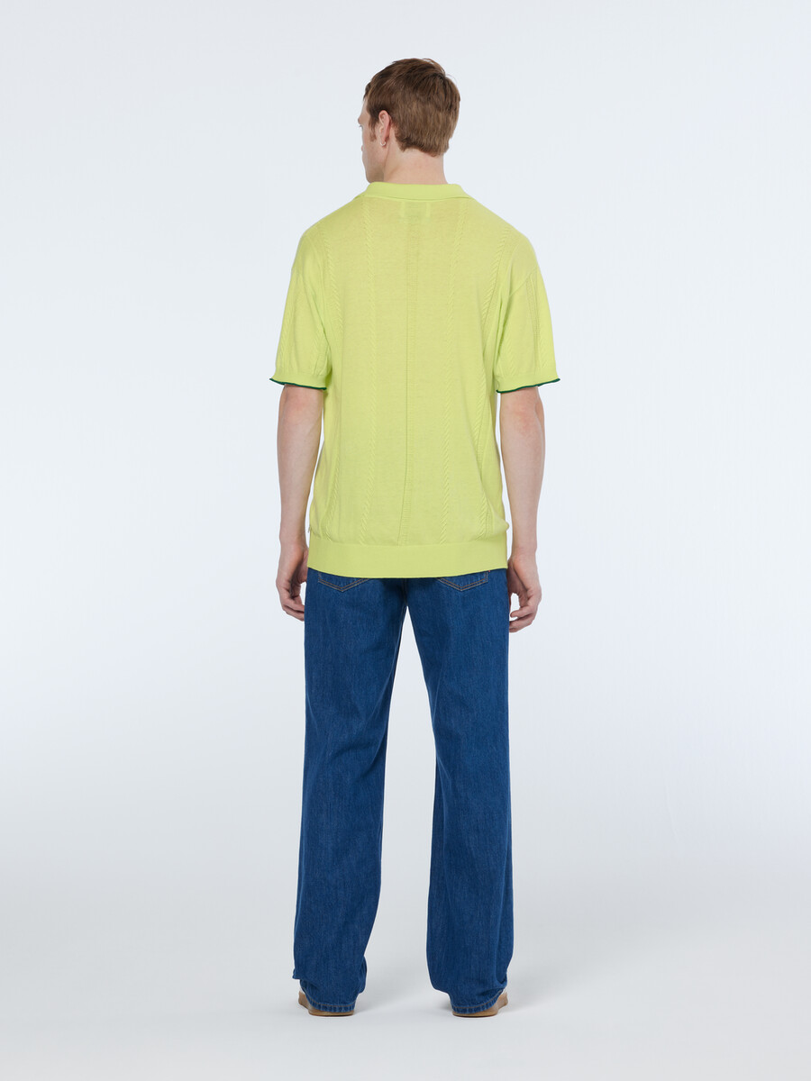 poloshirt aus strick mit v-ausschnitt und lockerer passform