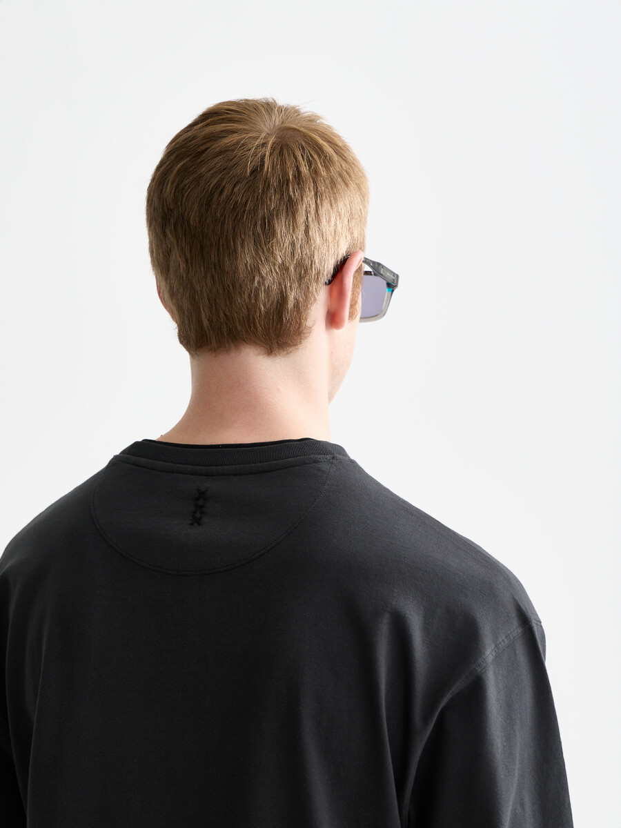 3 crosses relaxed-fit stückgefärbtes langarm-t-shirt