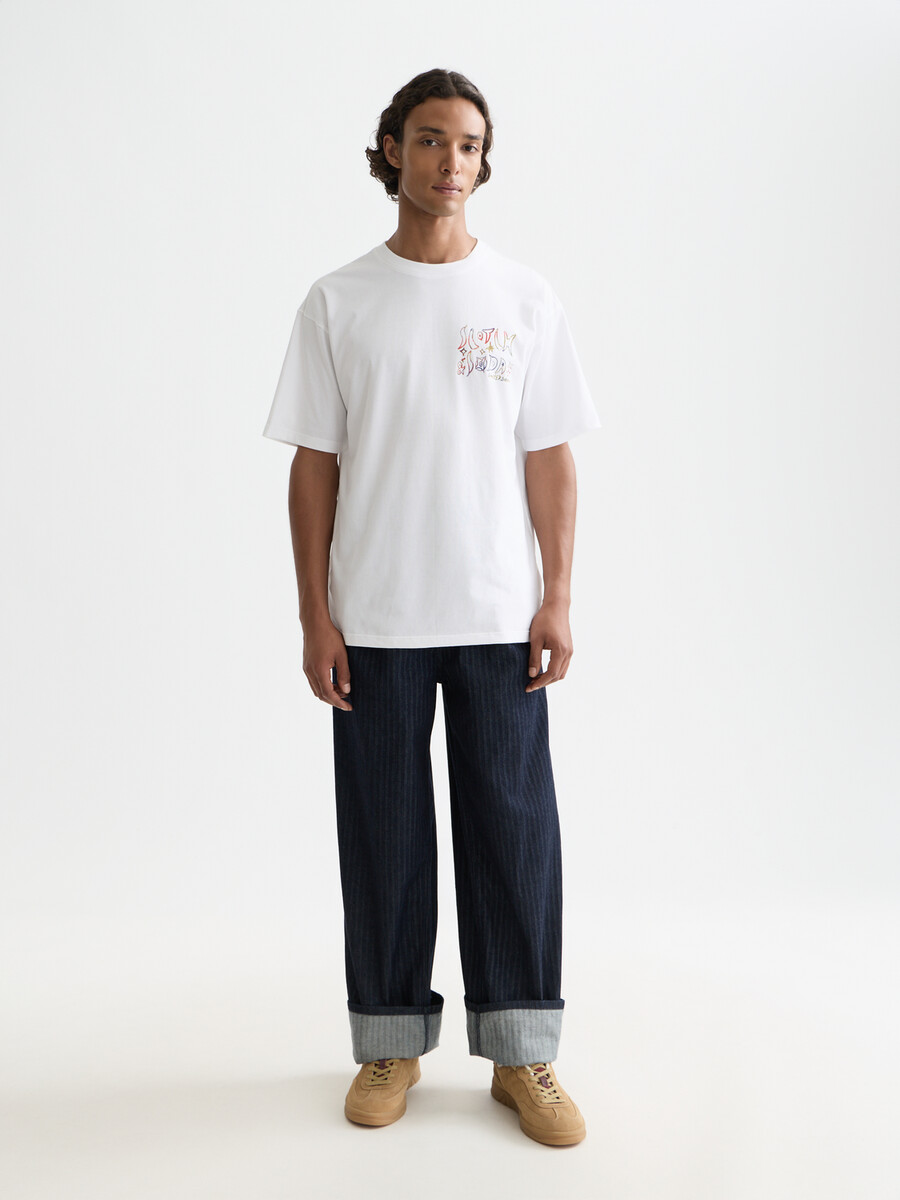 t-shirt mit motiven auf vorder- und rückseite bequeme passform