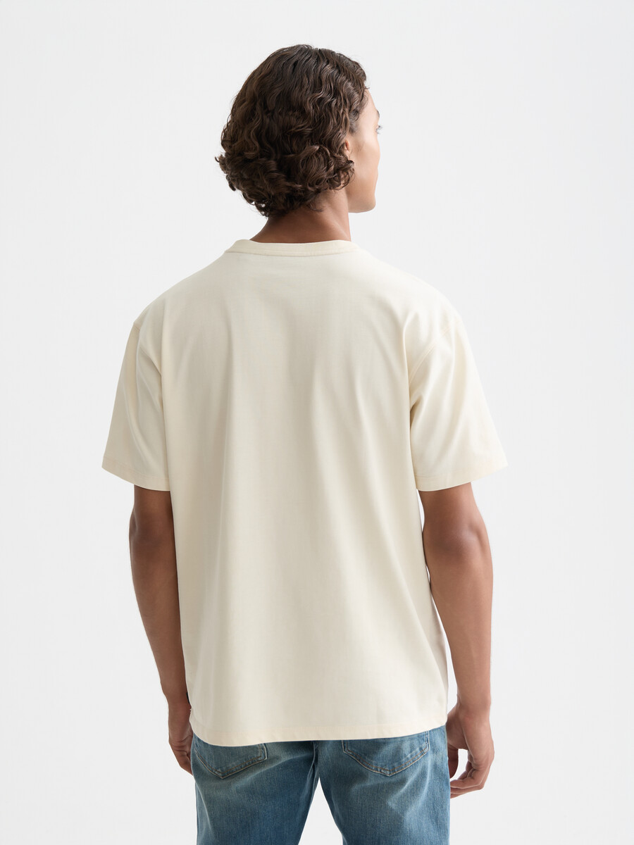t-shirt mit lockerer passform und frontmotiv