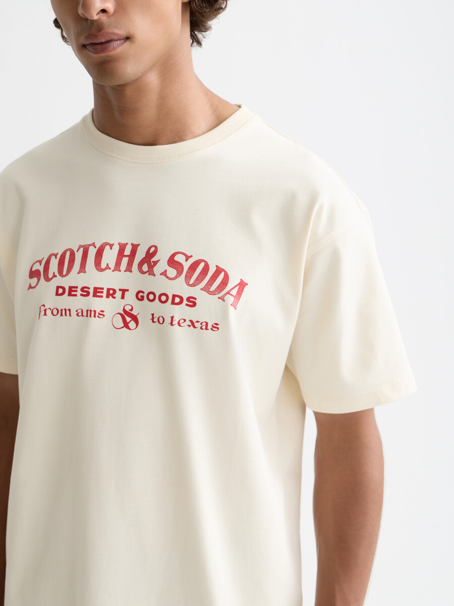 t-shirt mit lockerer passform und frontmotiv