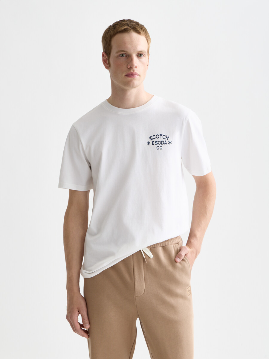 t-shirt mit brustmotiv normale passform